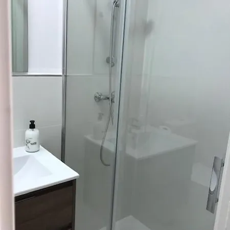Colegio Mayor Careu - Women Only - Community Apartment Seville