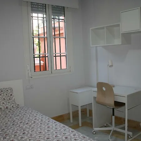 Colegio Mayor Careu - Women Only - Community Apartmán Sevilla